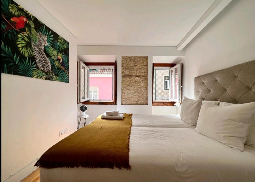 Lisbon Center Quiet Apartment-Lapa Lisbona Esterno foto