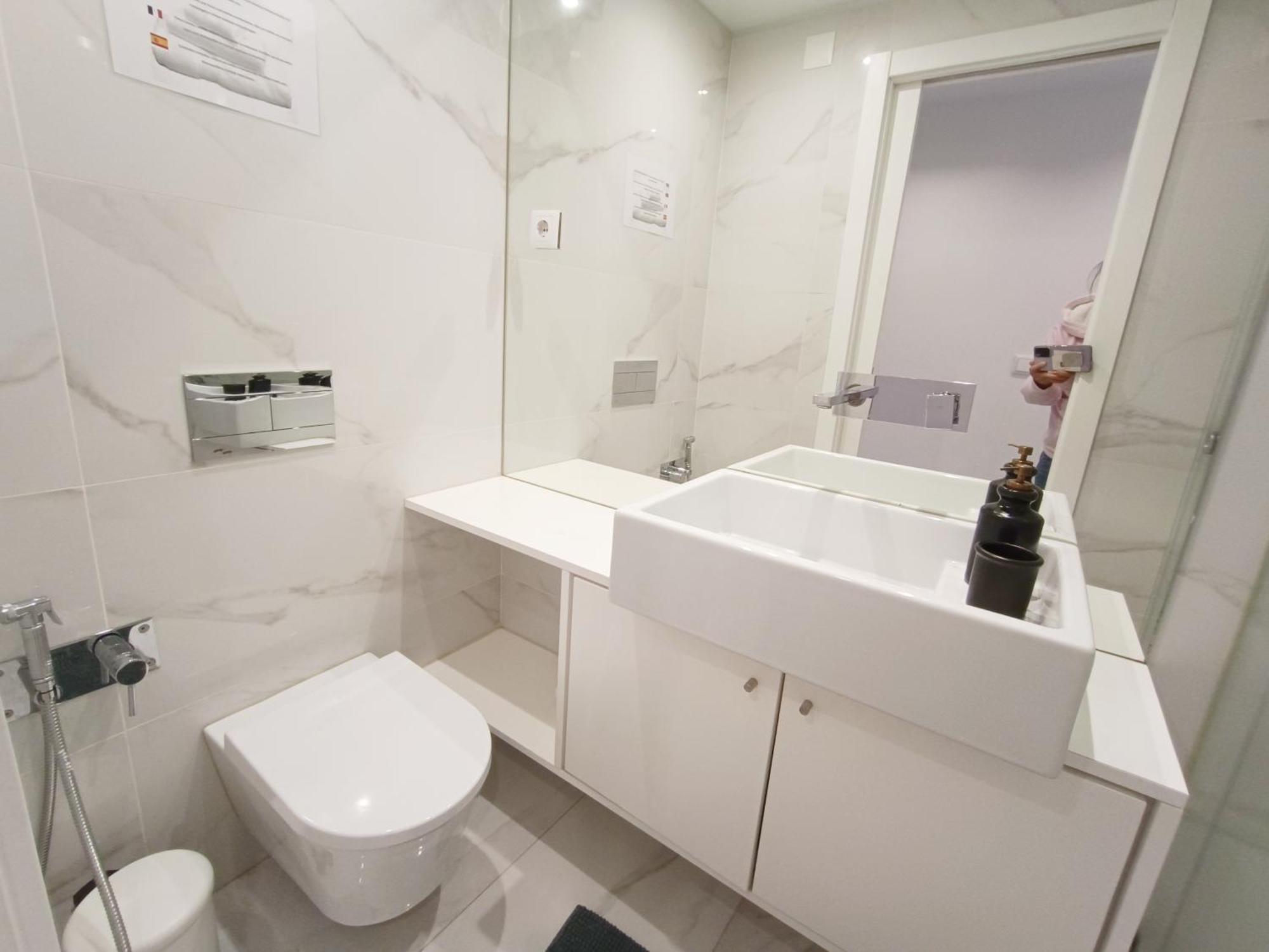 Lisbon Center Quiet Apartment-Lapa Lisbona Esterno foto